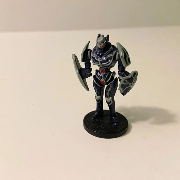 1996 Yugioh Dungeon Dice Monsters Gearfried The Iron Knight ST 06 Mini Figure - Picture 6 of 8